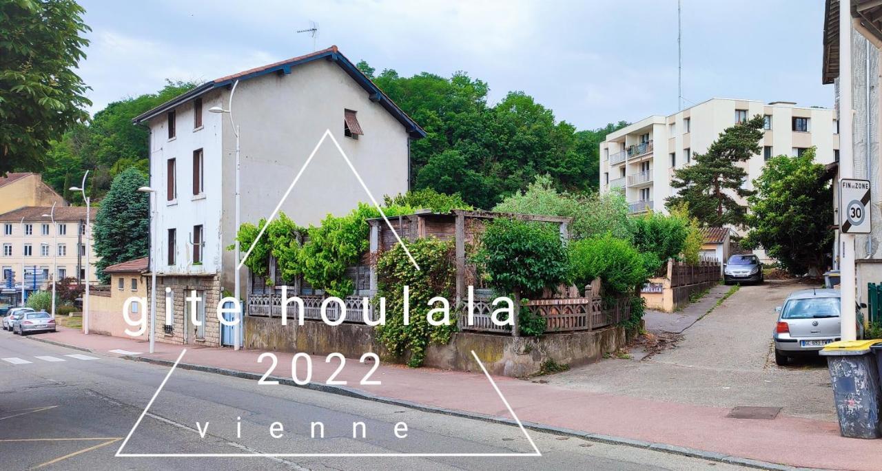 Houlala - Relais D'Etape - Chambres D'Hotes Pont-Eveque Exterior photo